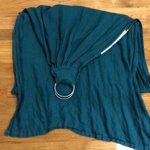 Bibetts 100% linen ring sling